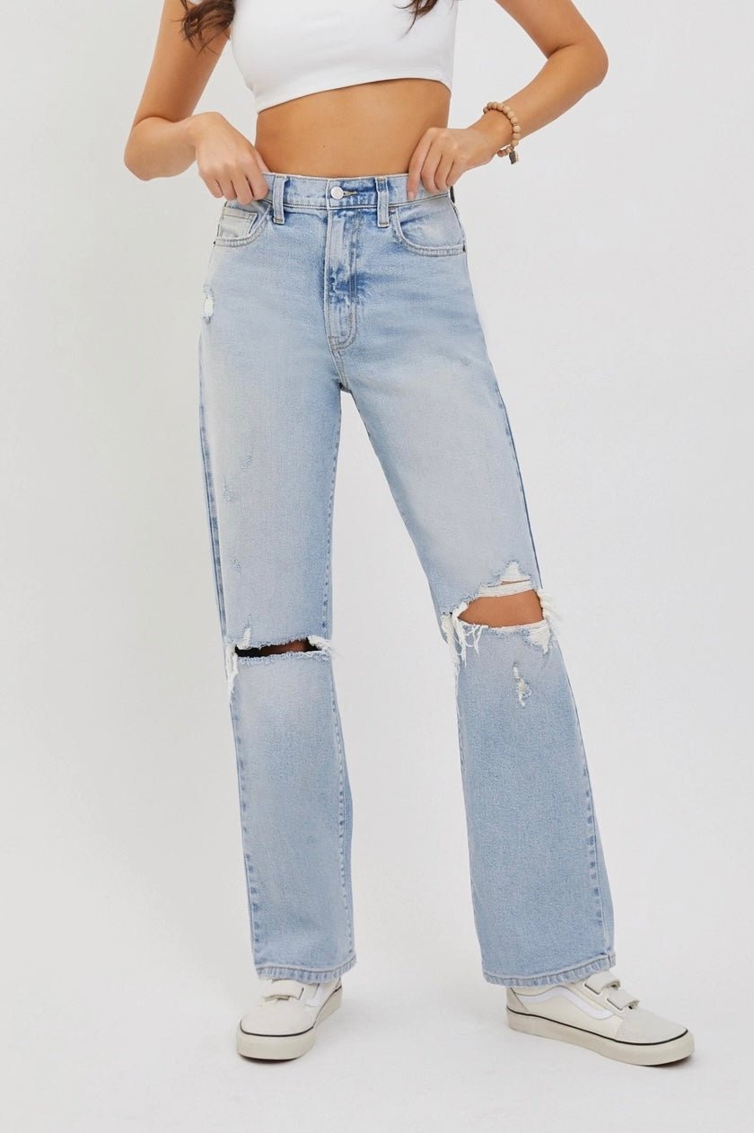 Dad Jeans - STYLISH BOUTIQUE BOTTOMS STYLISH BOUTIQUE